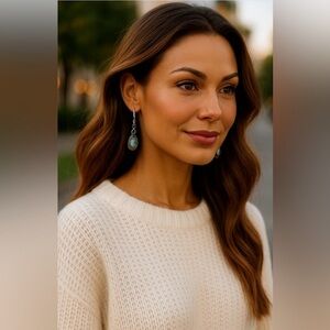 Sunrise silver plate faux turquoise earrings 🩵🩵